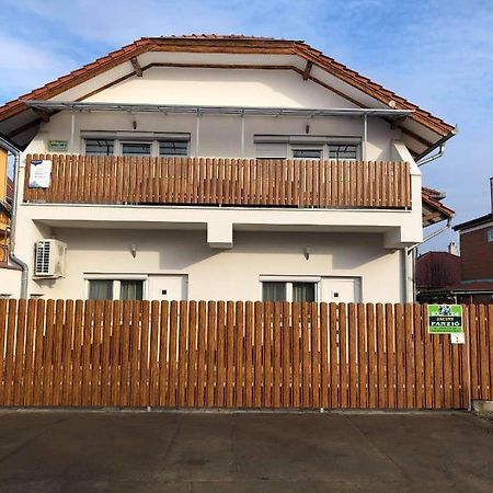Jacint Apartman Bed & Breakfast Hajduszoboszlo Luaran gambar