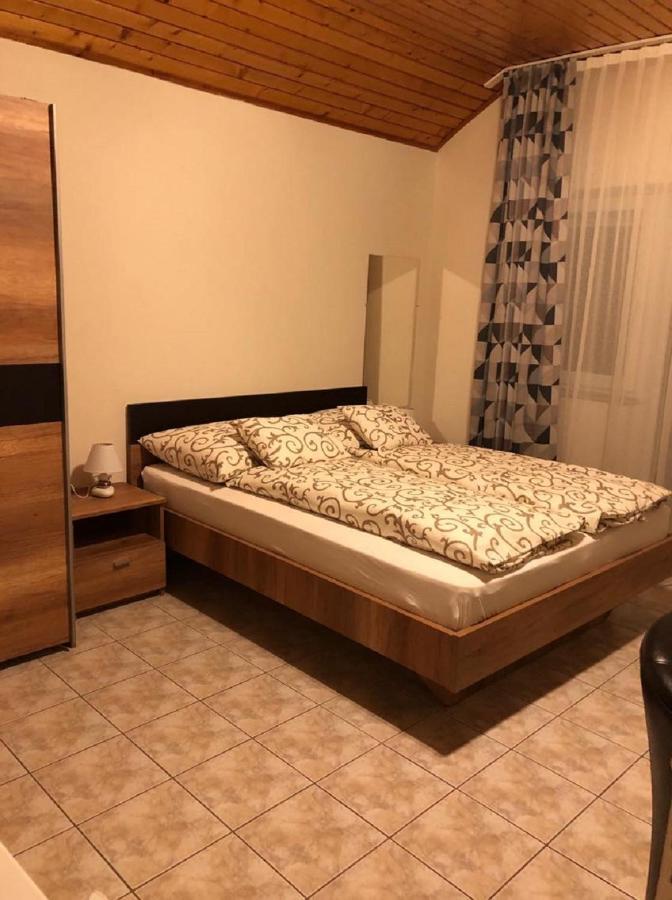 Jacint Apartman Bed & Breakfast Hajduszoboszlo Luaran gambar