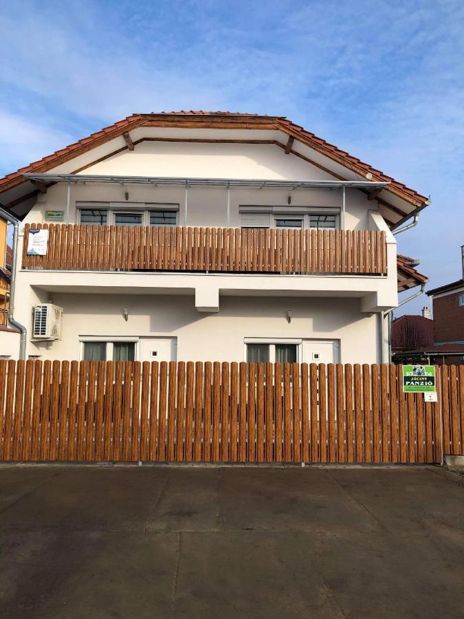 Jacint Apartman Bed & Breakfast Hajduszoboszlo Luaran gambar